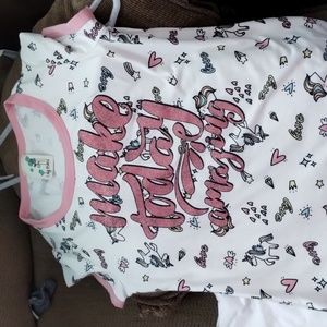 Short sleeve shirt brand new without tags